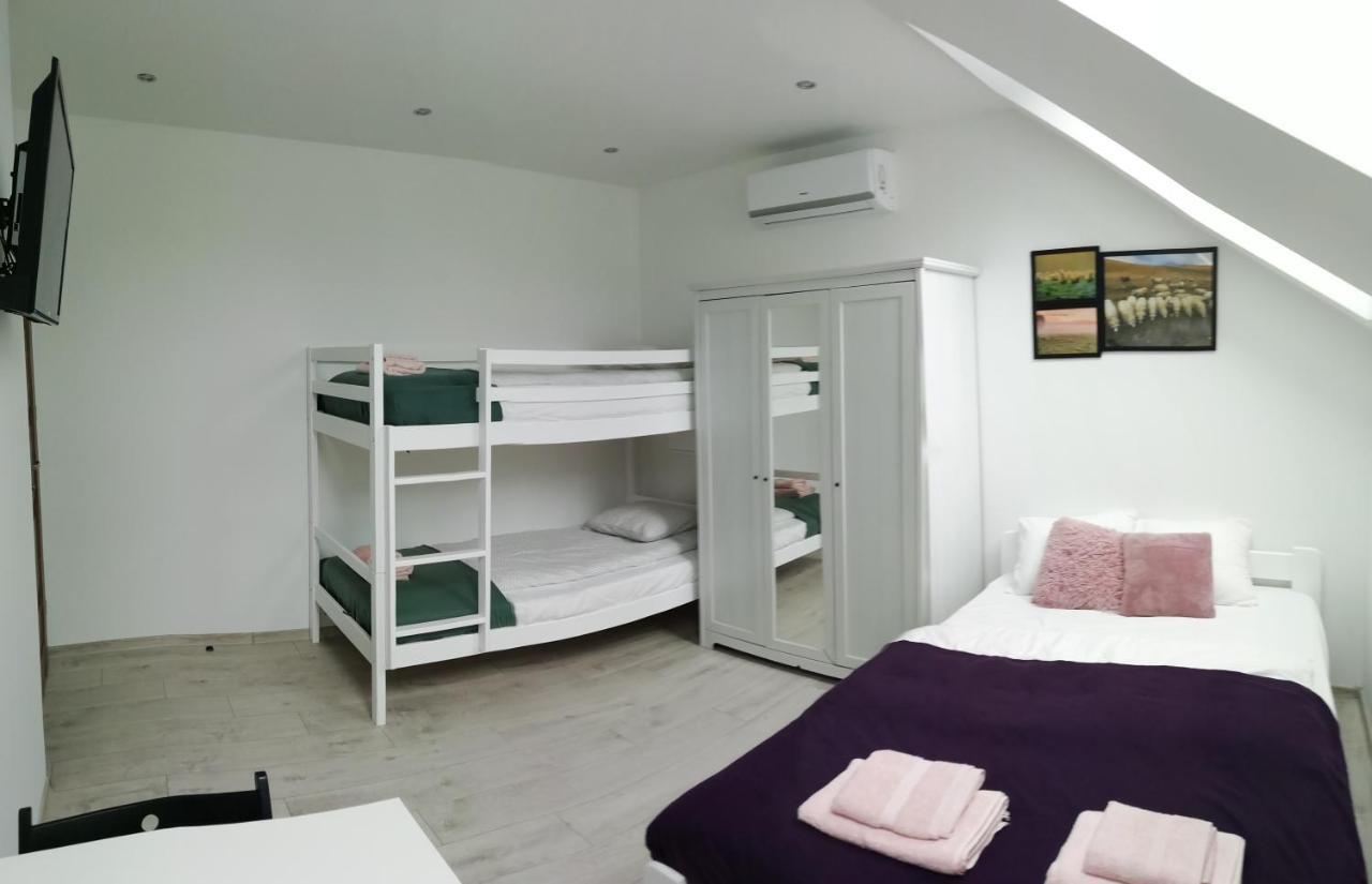 Pokoje Pod Baranami Zator Przeciszow Exterior foto